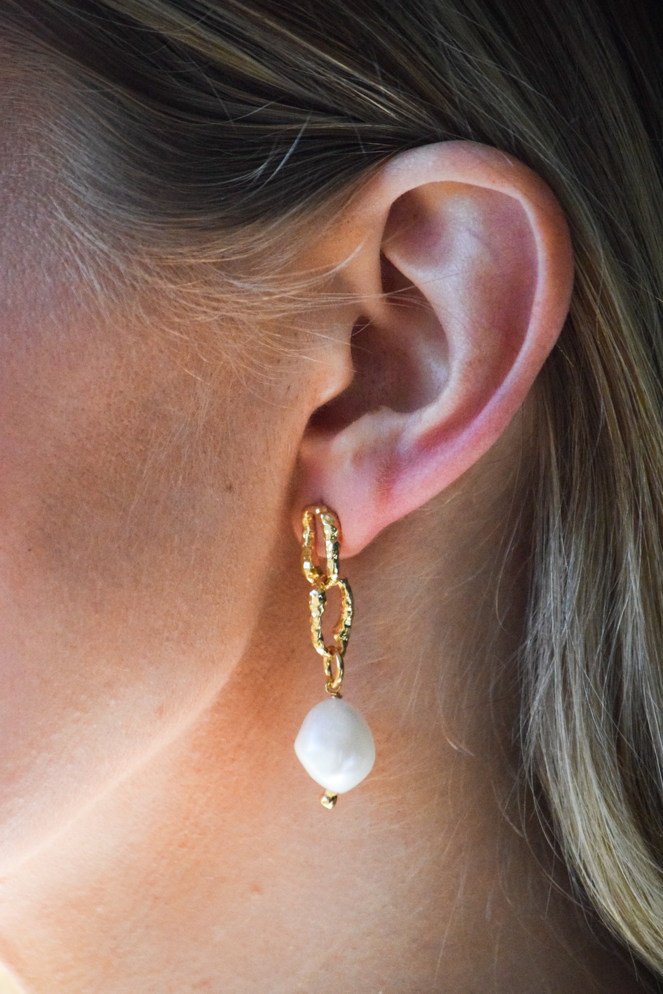 Sandy Drop Earrings