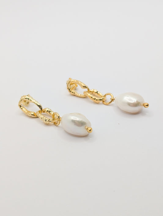 Sandy Drop Earrings