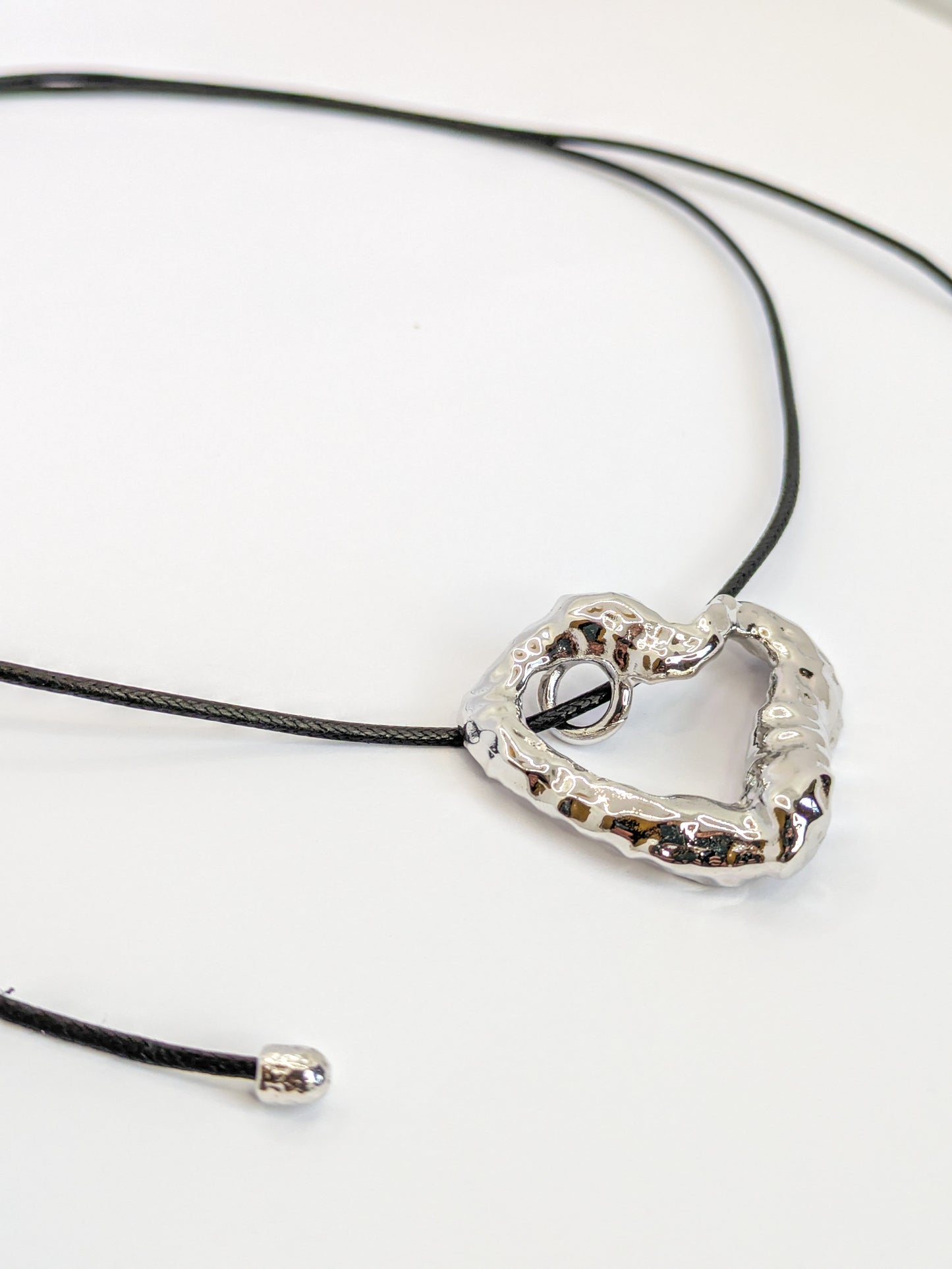 Wavey Silver Heart Adustable Cord Necklace